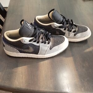 Air Jordan 1 Low SE Crater Men's Size 10.5 Black and Gray Nike Sneakers